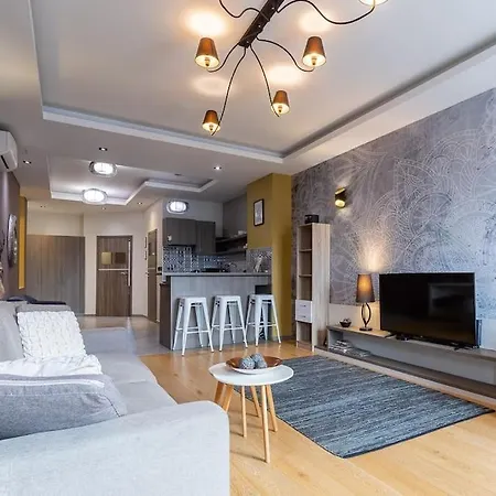 Midtown Artistic * Budapesta