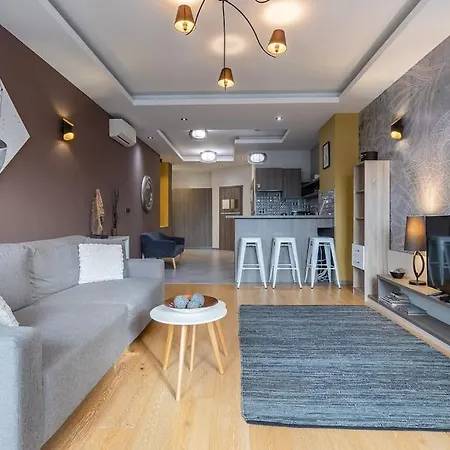 Apartment Midtown Artistic *